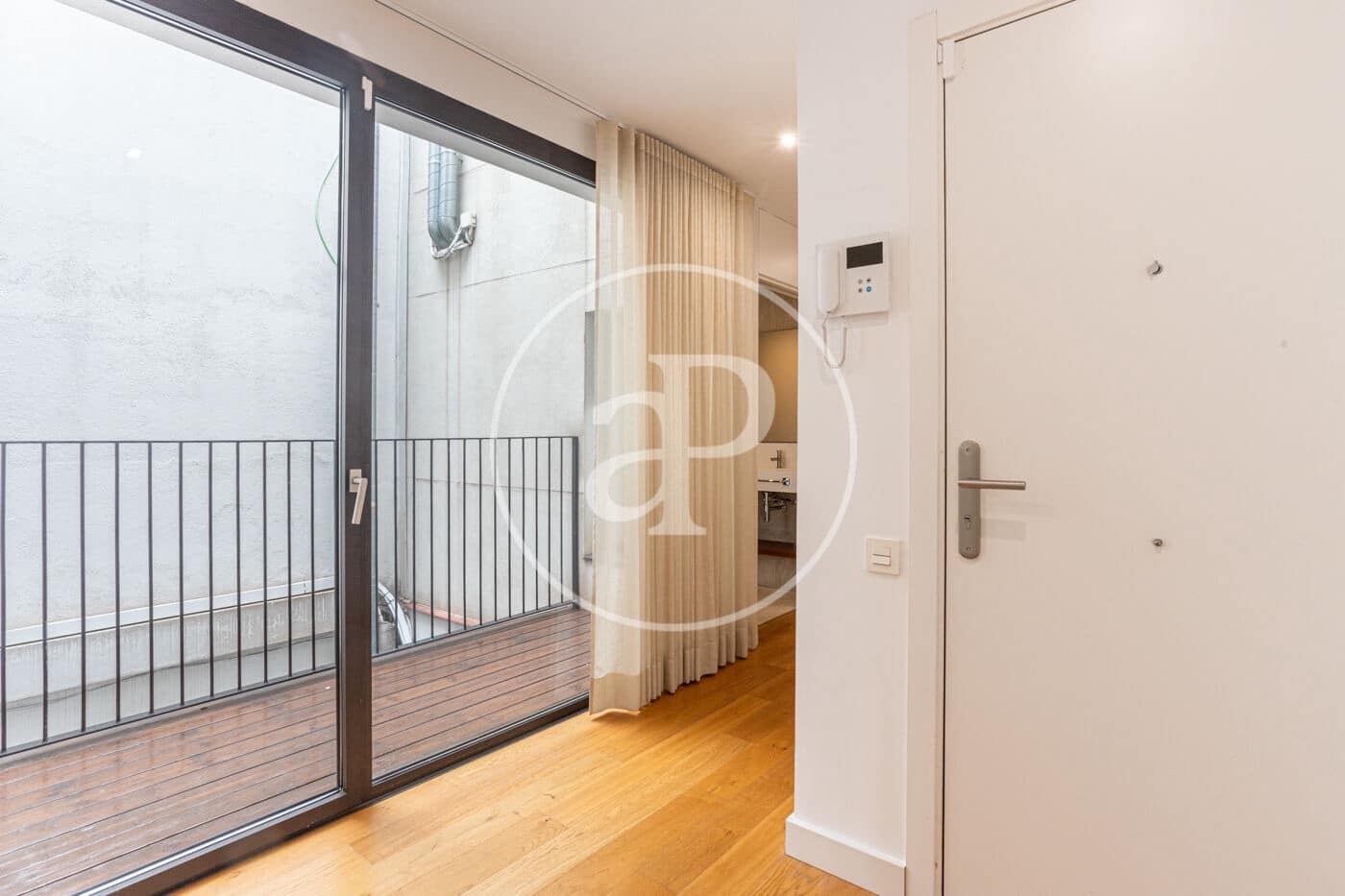 3 sovrum Lägenhet att hyra i Barcelona stad - 3 200 € (Ref: 9194001)