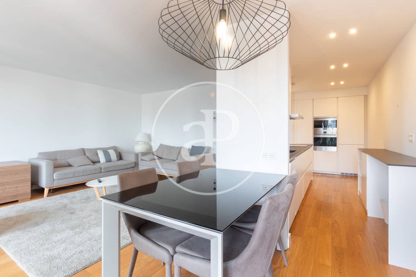 3 sovrum Lägenhet att hyra i Barcelona stad - 3 200 € (Ref: 9194001)