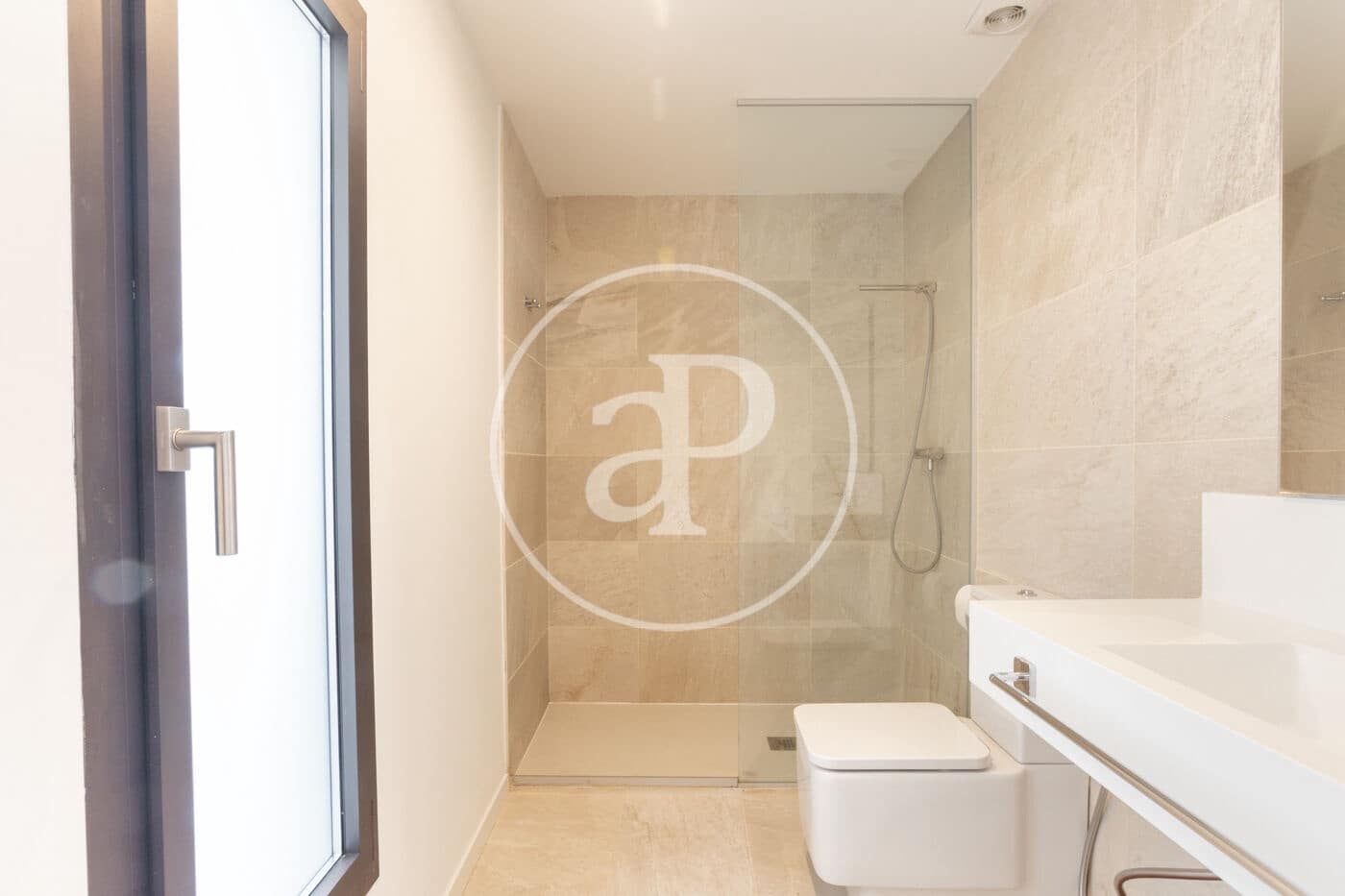 3 sovrum Lägenhet att hyra i Barcelona stad - 3 200 € (Ref: 9194001)