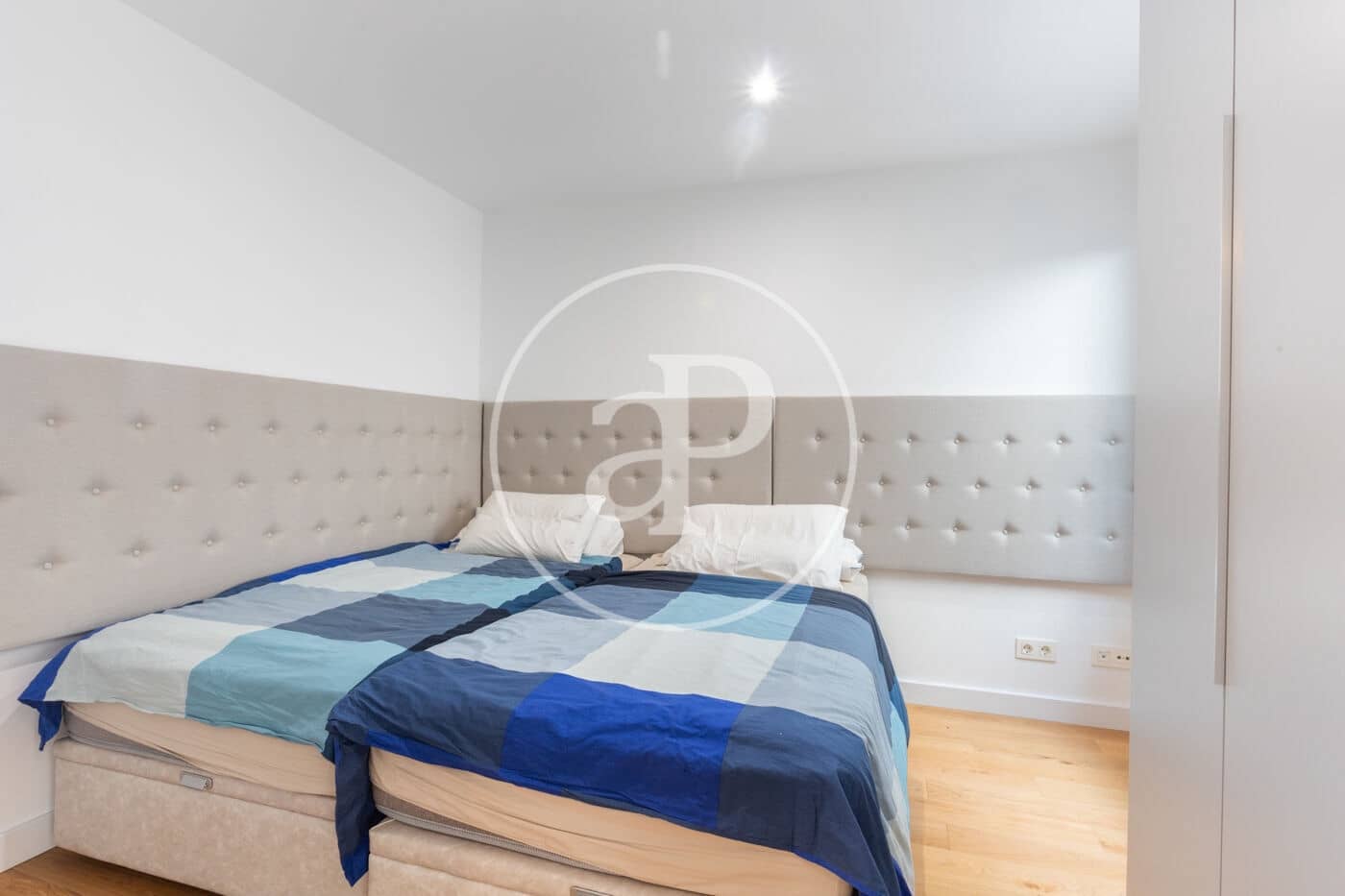 3 sovrum Lägenhet att hyra i Barcelona stad - 3 200 € (Ref: 9194001)