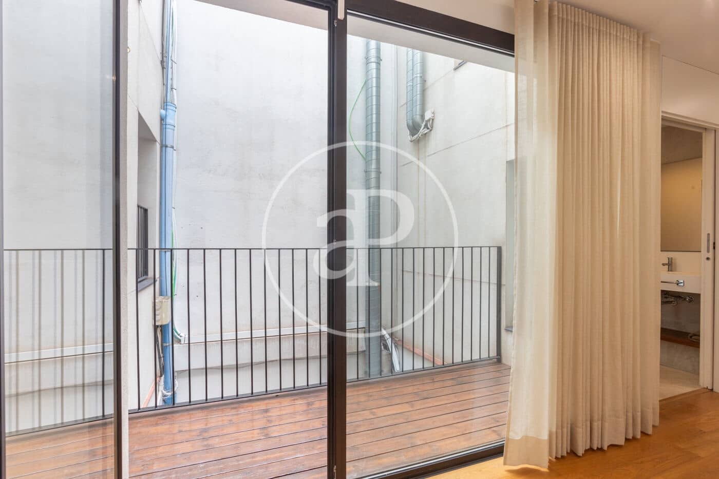 3 sovrum Lägenhet att hyra i Barcelona stad - 3 200 € (Ref: 9194001)