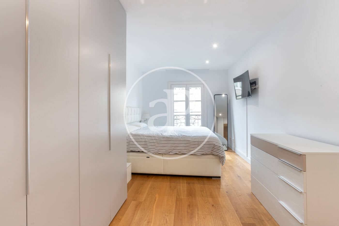 3 sovrum Lägenhet att hyra i Barcelona stad - 3 200 € (Ref: 9194001)