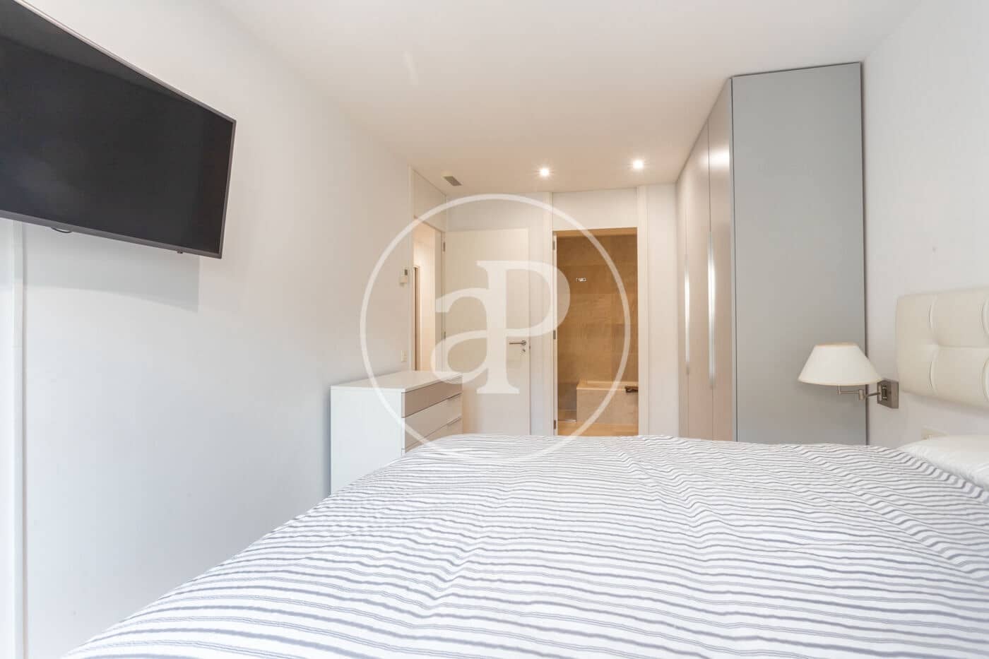 3 sovrum Lägenhet att hyra i Barcelona stad - 3 200 € (Ref: 9194001)