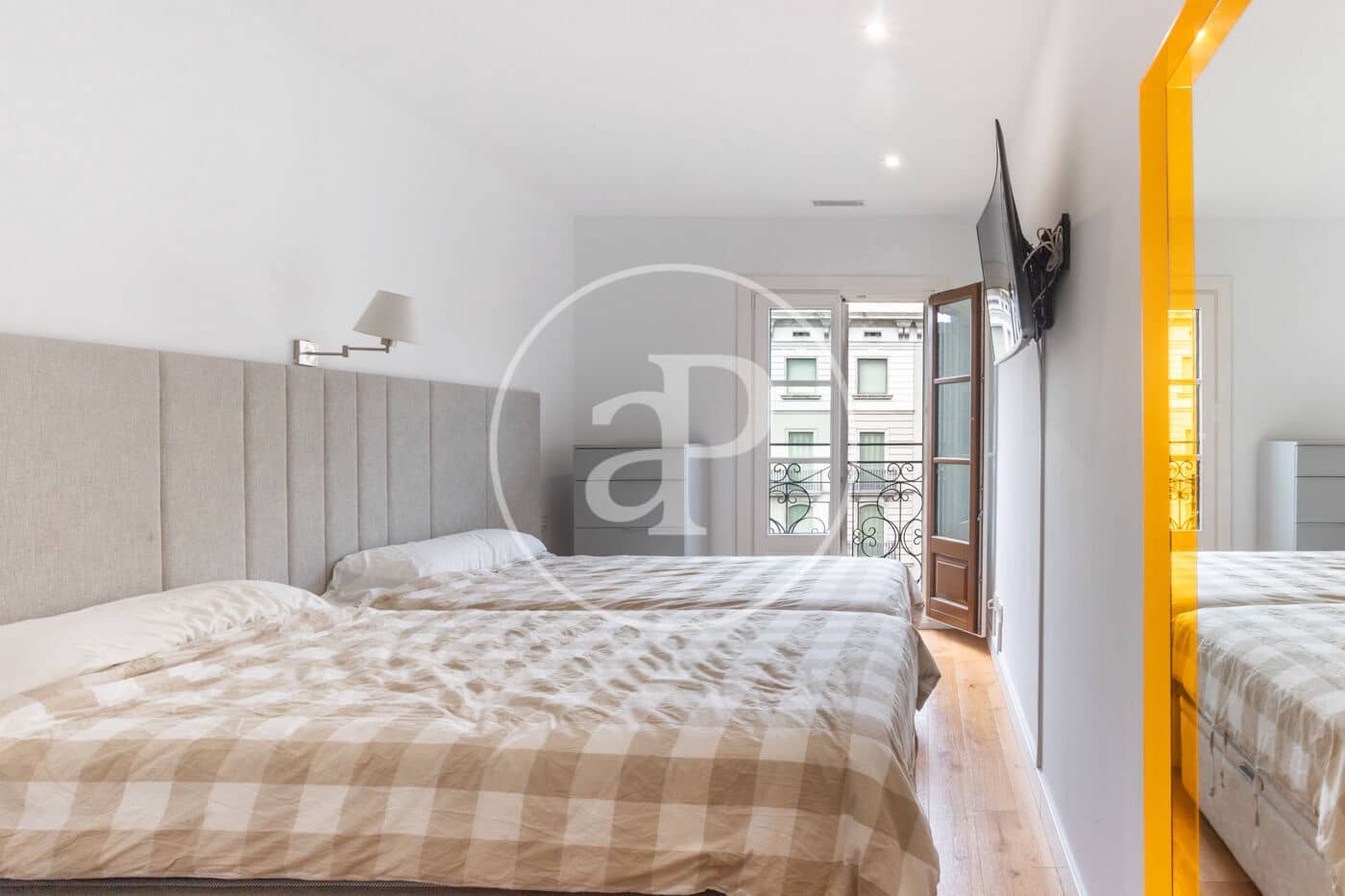 3 sovrum Lägenhet att hyra i Barcelona stad - 3 200 € (Ref: 9194001)