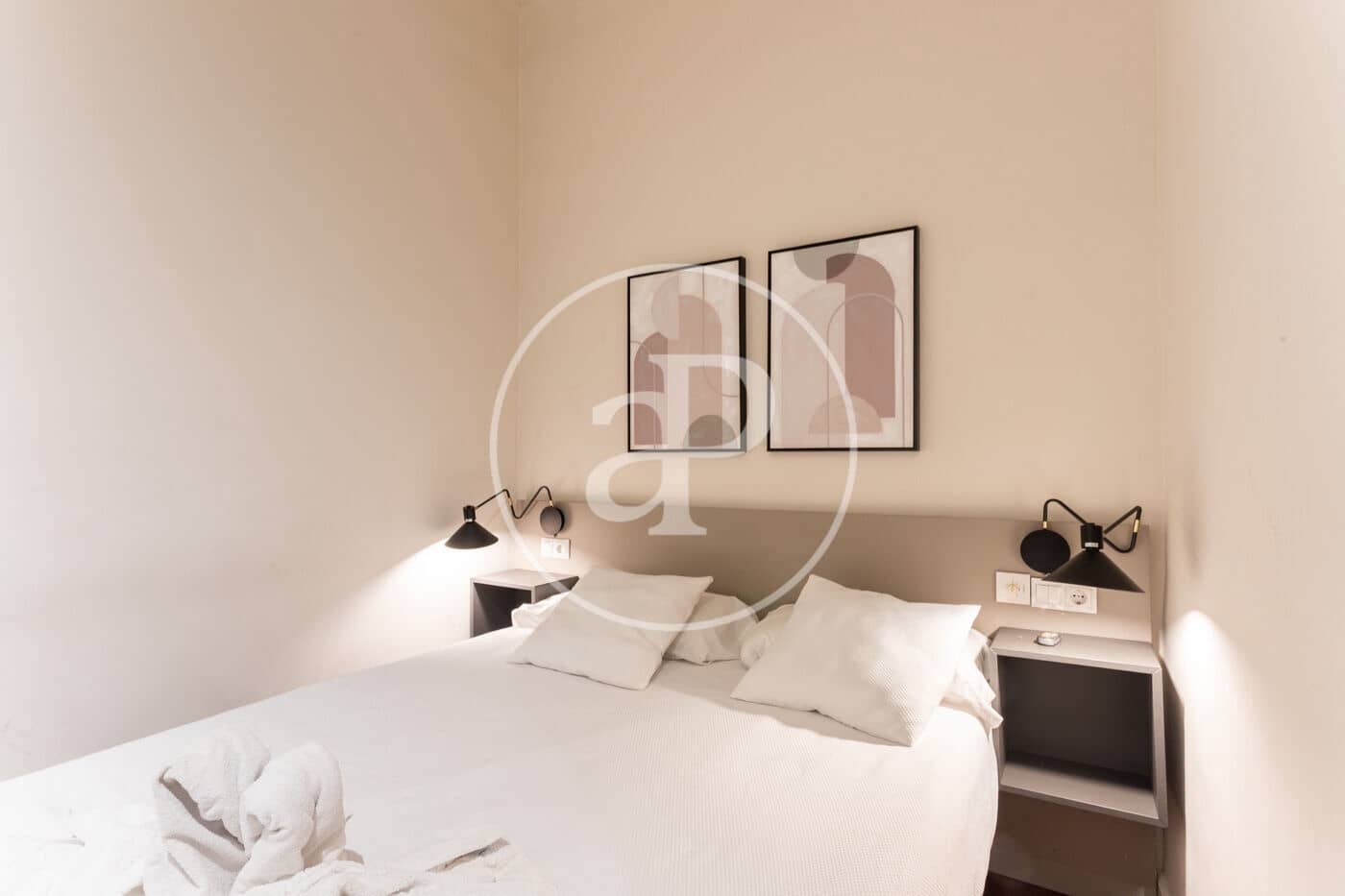 2 soveværelse Lejlighed til leje i Barcelona by - € 2.200 (Ref: 9197952)