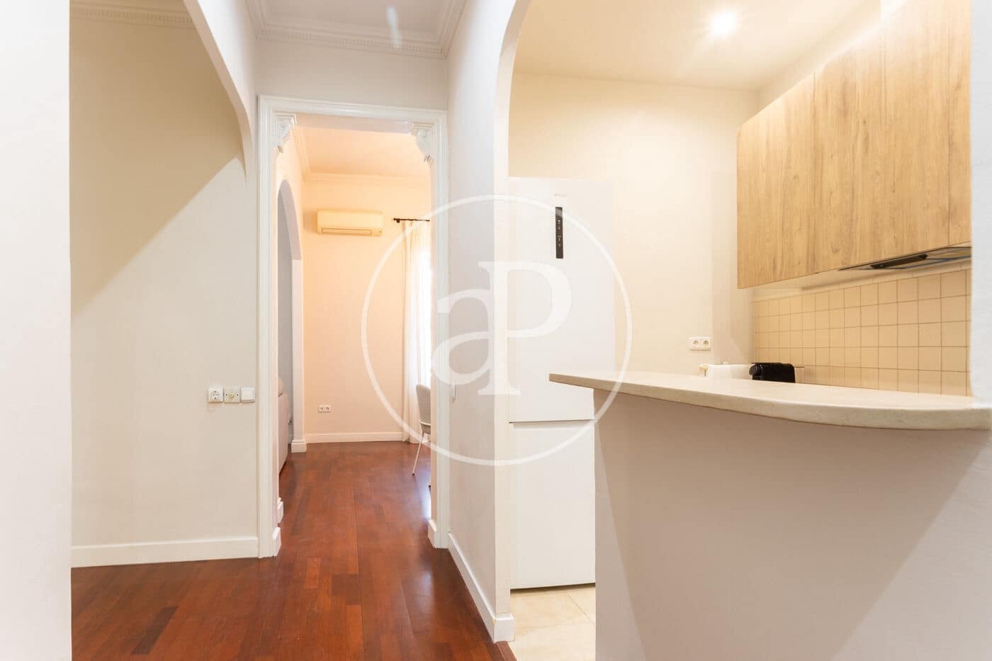 2 soveværelse Lejlighed til leje i Barcelona by - € 2.200 (Ref: 9197952)