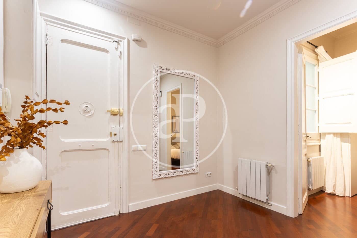 2 soveværelse Lejlighed til leje i Barcelona by - € 2.200 (Ref: 9197952)