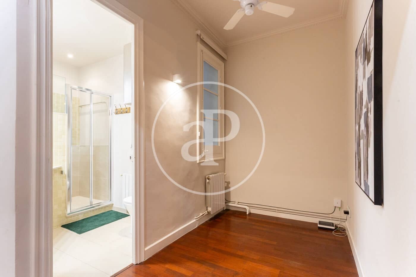 2 soveværelse Lejlighed til leje i Barcelona by - € 2.200 (Ref: 9197952)