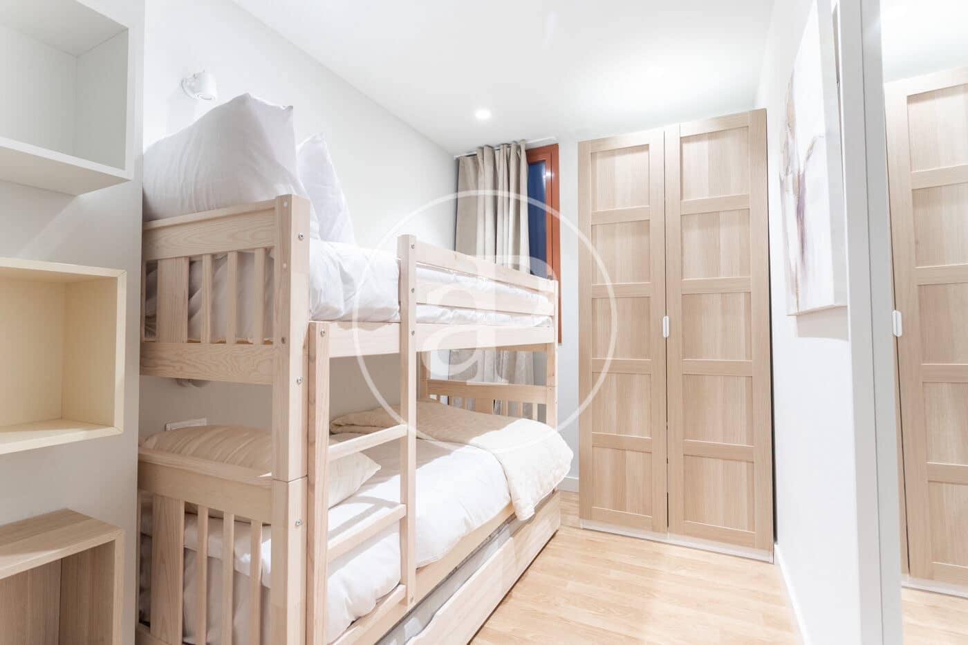 Appartement de 2 chambres à louer à Barcelone ville - 2 550 € (Ref: 9202615)