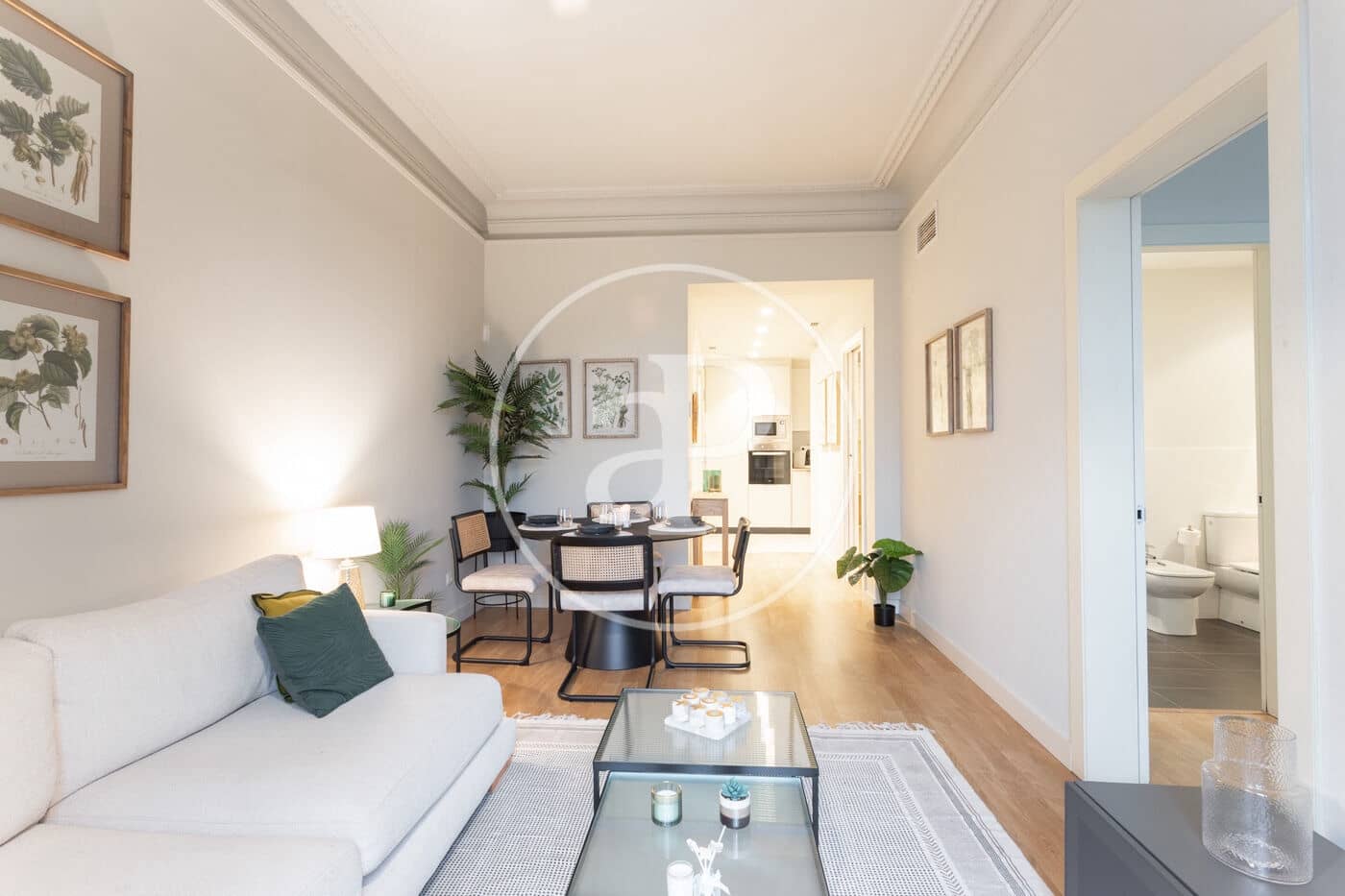 Appartement de 2 chambres à louer à Barcelone ville - 2 550 € (Ref: 9202615)