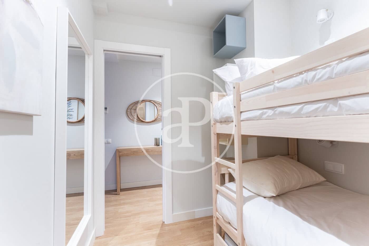 Appartement de 2 chambres à louer à Barcelone ville - 2 550 € (Ref: 9202615)