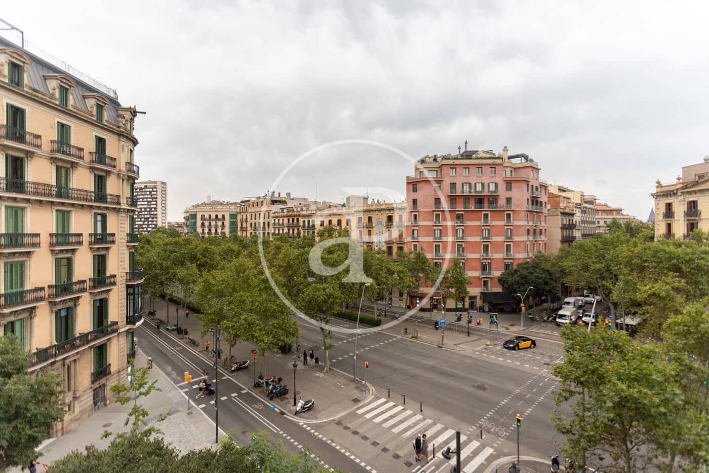 Appartement de 2 chambres à louer à Barcelone ville - 2 550 € (Ref: 9202615)