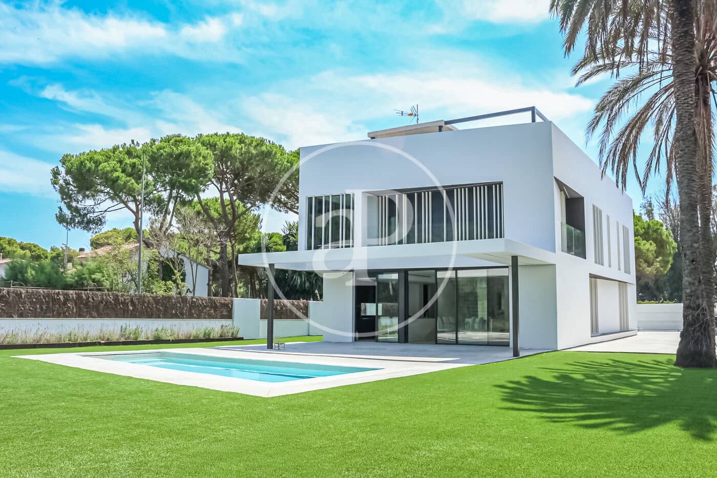 5 soveværelse Villa til leje i Gava med swimmingpool - € 10.400 (Ref: 9202634)