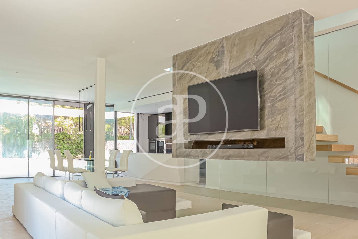 5 soveværelse Villa til leje i Gava med swimmingpool - € 10.400 (Ref: 9202634)