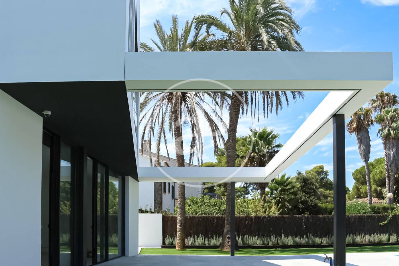 5 soveværelse Villa til leje i Gava med swimmingpool - € 10.400 (Ref: 9202634)