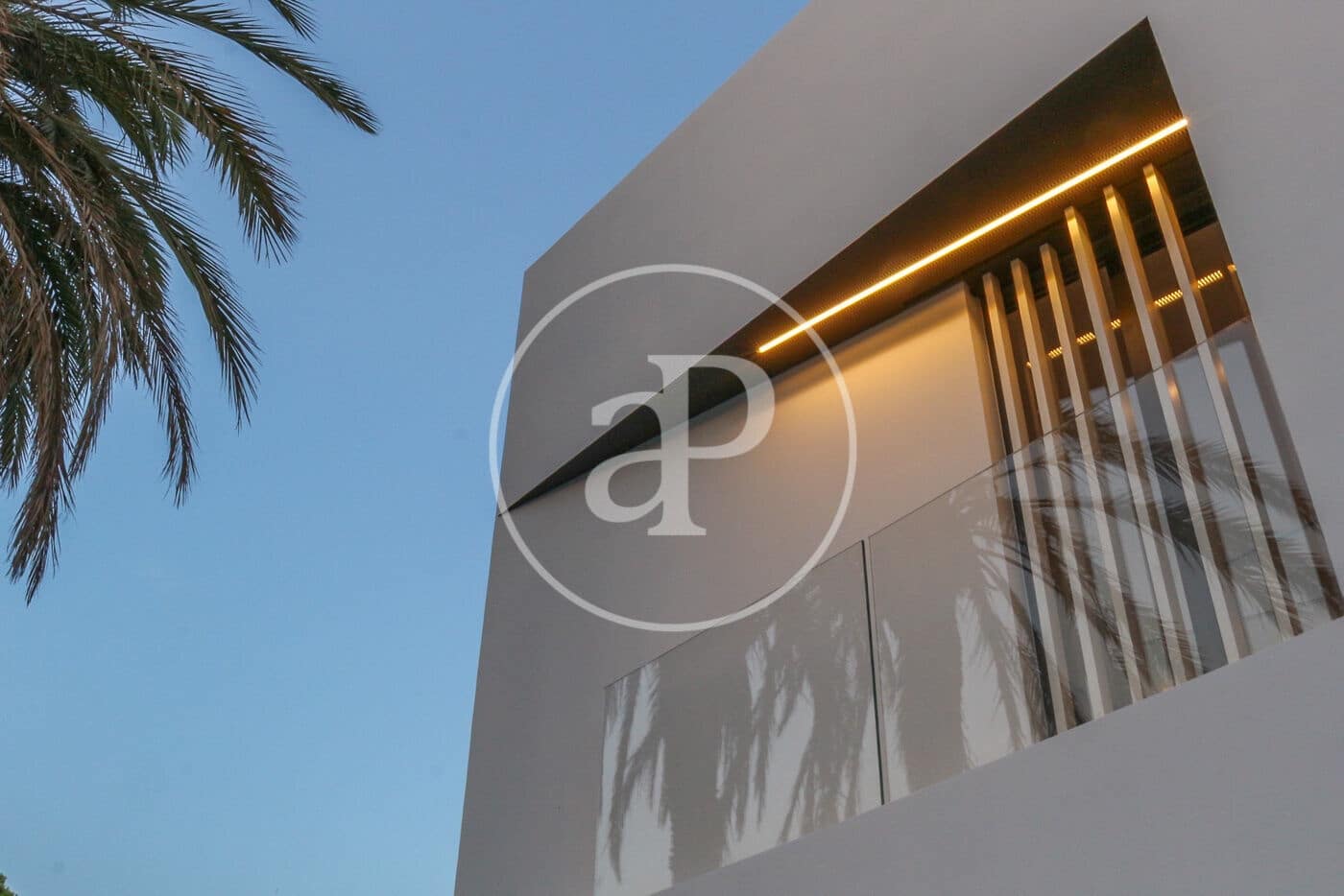 5 soveværelse Villa til leje i Gava med swimmingpool - € 10.400 (Ref: 9202634)