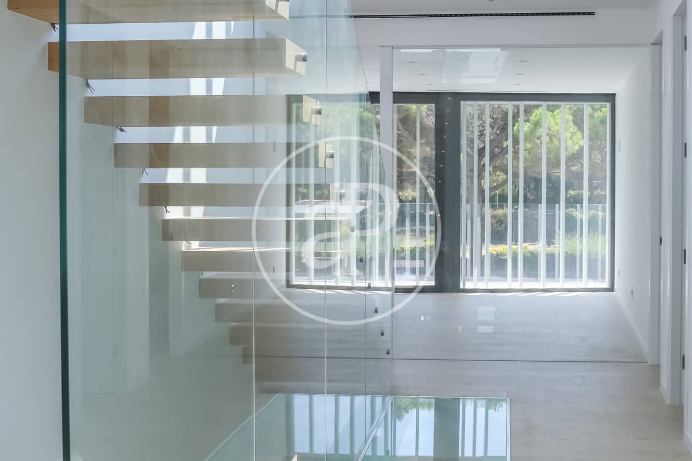 5 soveværelse Villa til leje i Gava med swimmingpool - € 10.400 (Ref: 9202634)