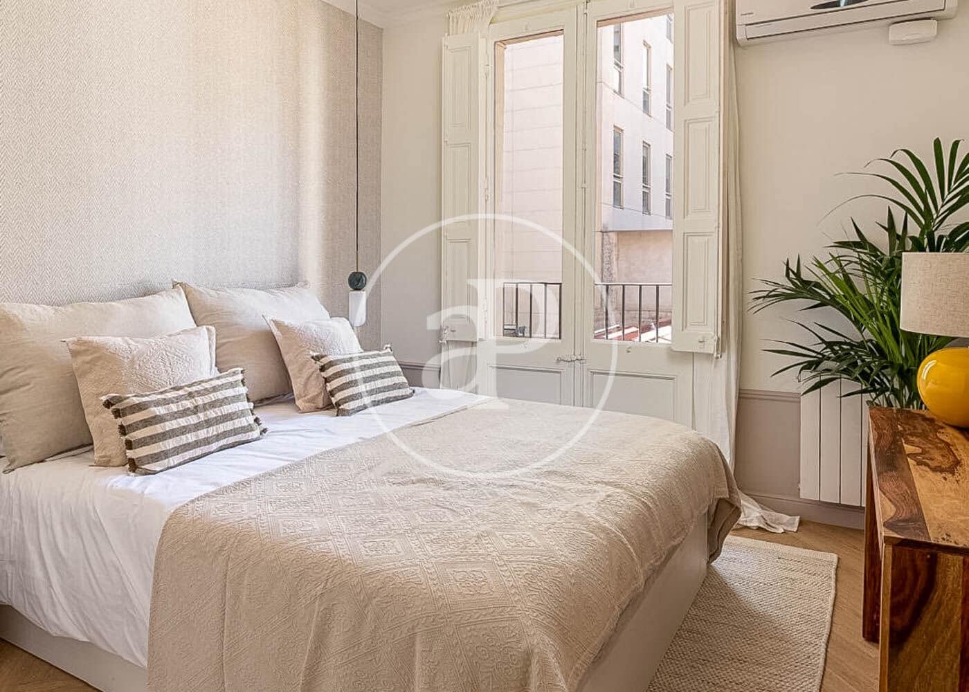 2 soveværelse Lejlighed til salg i Barcelona by - € 695.000 (Ref: 9204826)