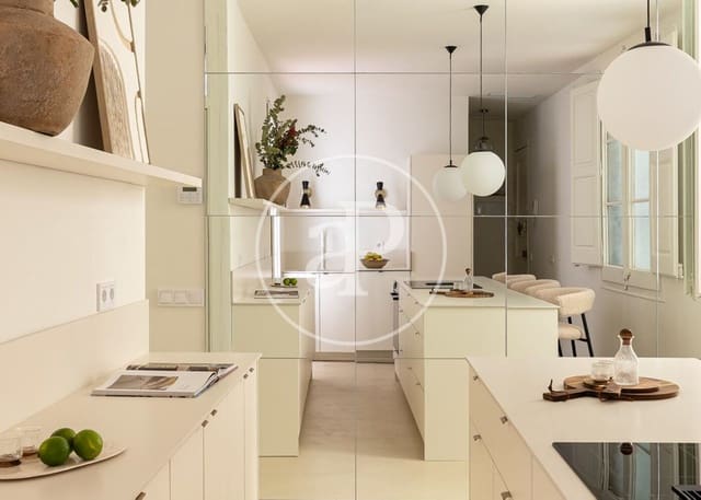 2 sovrum Lägenhet till salu i Sant Antoni, Barcelona stad - 575 000 € (Ref: 9204827)