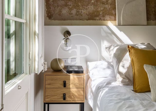 2 sovrum Lägenhet till salu i Sant Antoni, Barcelona stad - 575 000 € (Ref: 9204827)