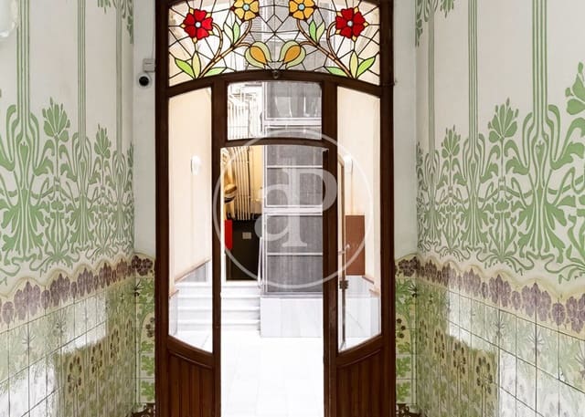 2 sovrum Lägenhet till salu i Sant Antoni, Barcelona stad - 575 000 € (Ref: 9204827)