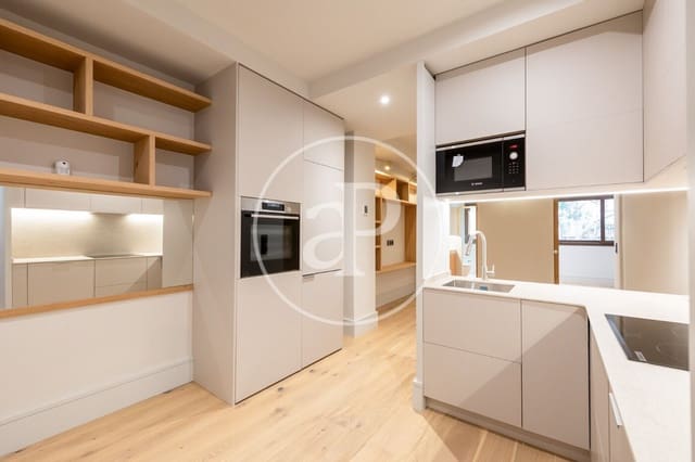 1 sovrum Lägenhet till salu i Sant Antoni, Barcelona stad - 395 000 € (Ref: 9204829)
