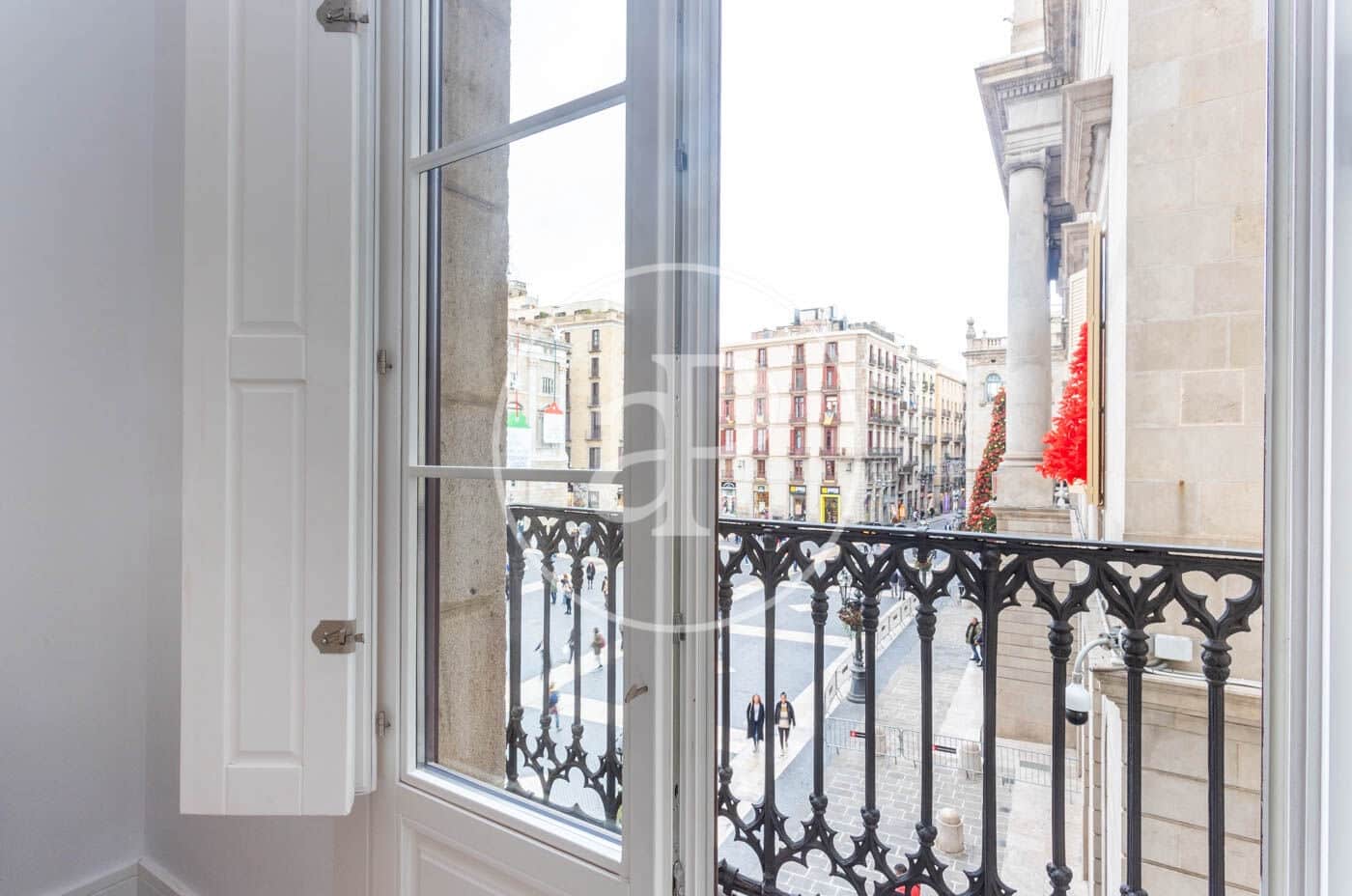 2 soveværelse Lejlighed til leje i Barcelona by - € 2.000 (Ref: 9206778)