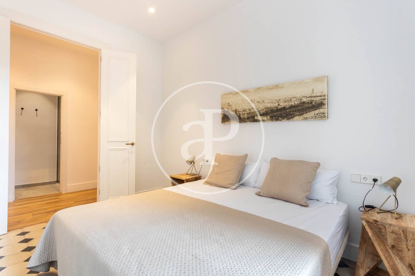 2 soveværelse Lejlighed til leje i Barcelona by - € 2.000 (Ref: 9206778)