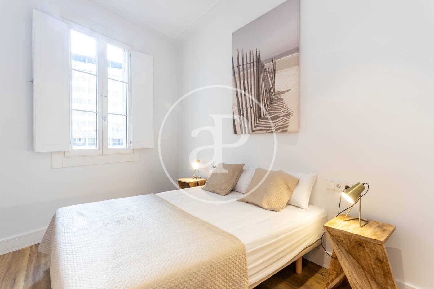 2 soveværelse Lejlighed til leje i Barcelona by - € 2.000 (Ref: 9206778)