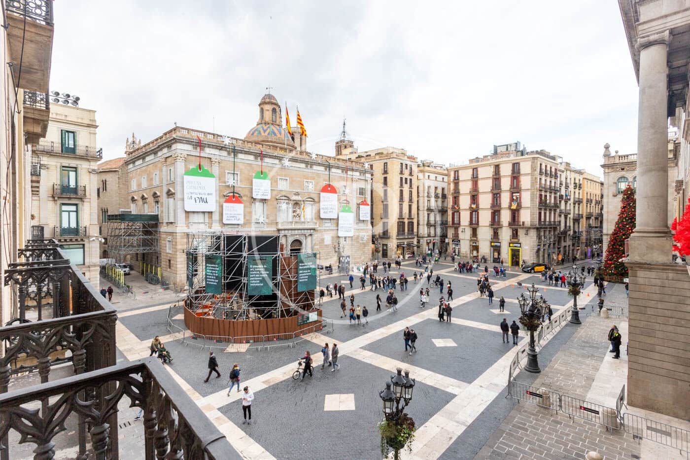 2 soveværelse Lejlighed til leje i Barcelona by - € 2.000 (Ref: 9206778)