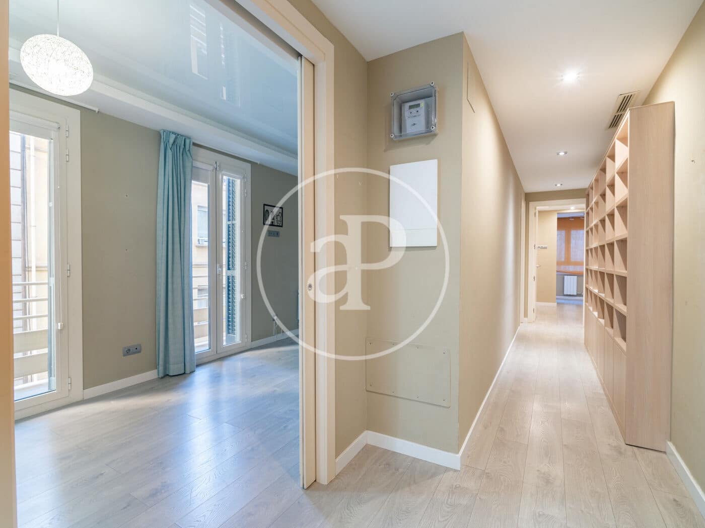 3 bedroom Apartment for sale in Barcelona city - € 795,000 (Ref: 9215384)