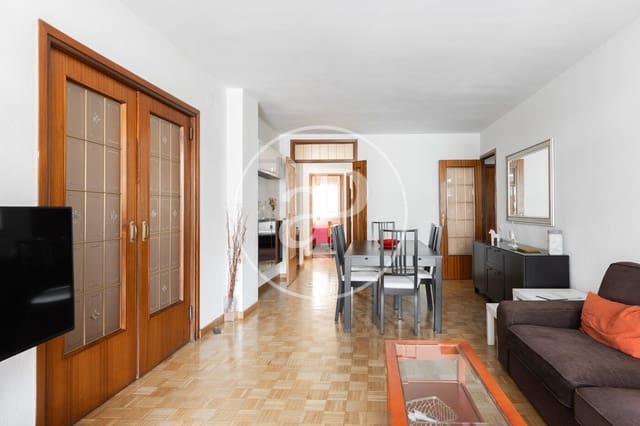 4 bedroom Apartment for sale in Ripollet - € 342,000 (Ref: 9215386)