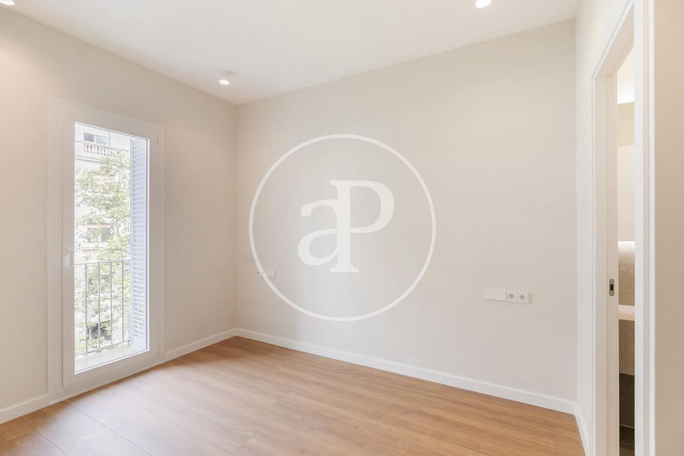 3 soveværelse Lejlighed til salg i Barcelona by - € 669.000 (Ref: 9217727)