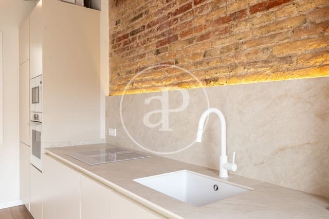 3 soveværelse Lejlighed til salg i La Dreta de L'Eixample, Barcelona by - € 669.000 (Ref: 9217727)