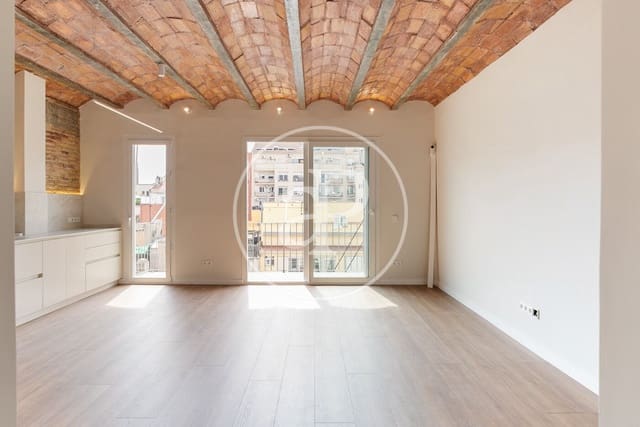 3 soveværelse Lejlighed til salg i La Dreta de L'Eixample, Barcelona by - € 669.000 (Ref: 9217727)