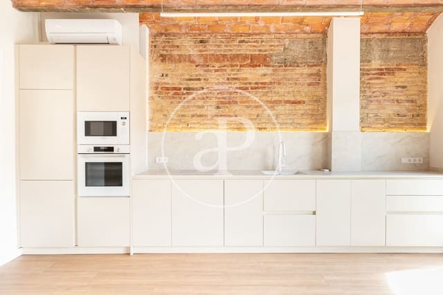 3 soveværelse Lejlighed til salg i La Dreta de L'Eixample, Barcelona by - € 669.000 (Ref: 9217727)