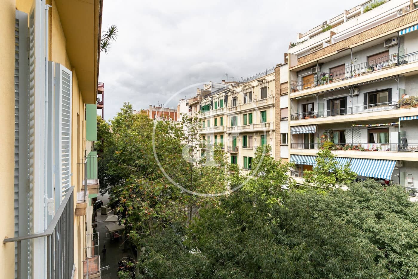 3 soveværelse Lejlighed til salg i Barcelona by - € 669.000 (Ref: 9217727)