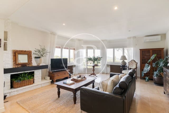 6 slaapkamer Villa te koop in La Floresta, Sant Cugat del Vallès - € 1.490.000 (Ref: 9217731)