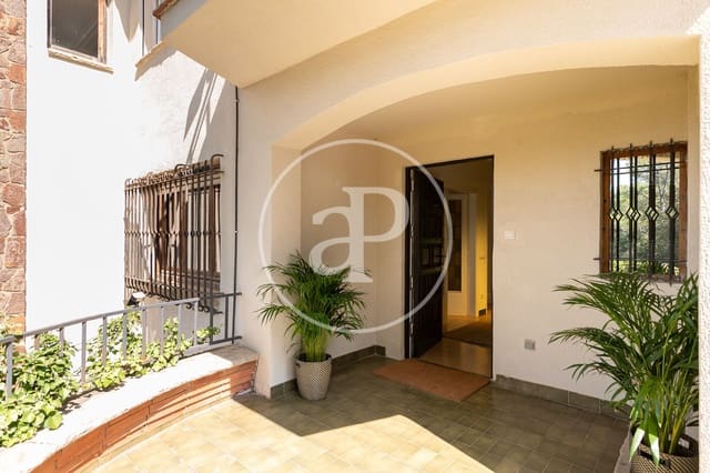 6 slaapkamer Villa te koop in La Floresta, Sant Cugat del Vallès - € 1.490.000 (Ref: 9217731)