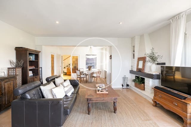 6 slaapkamer Villa te koop in La Floresta, Sant Cugat del Vallès - € 1.490.000 (Ref: 9217731)