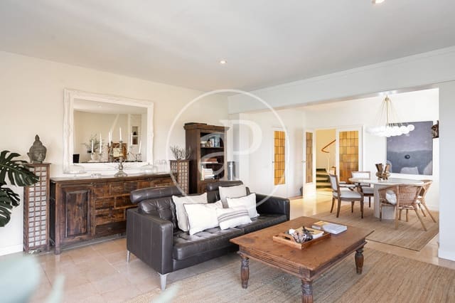 6 slaapkamer Villa te koop in La Floresta, Sant Cugat del Vallès - € 1.490.000 (Ref: 9217731)