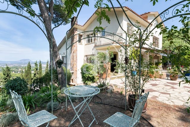 6 quarto Moradia para venda em La Floresta, Sant Cugat del Vallès - 1 448 000 € (Ref: 9217731)