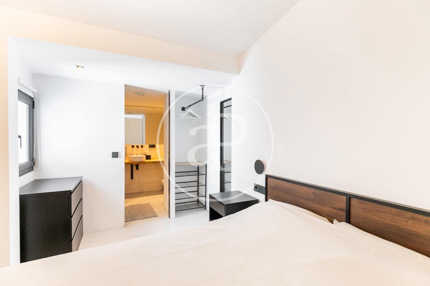 2 soverom Leilighet til leie i Barcelona by - € 2 500 (Ref: 9220229)