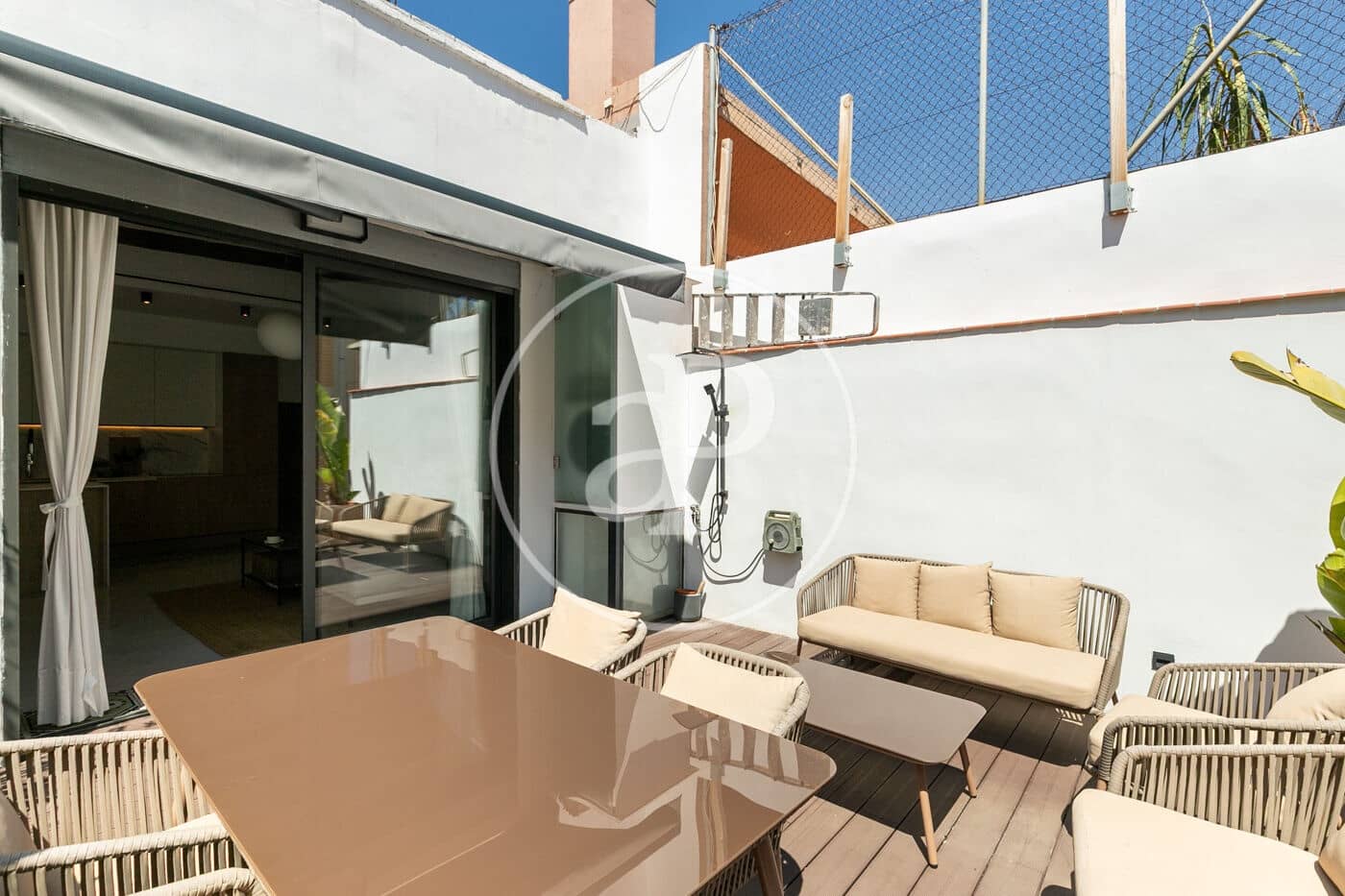 2 soverom Leilighet til leie i Barcelona by - € 2 500 (Ref: 9220229)