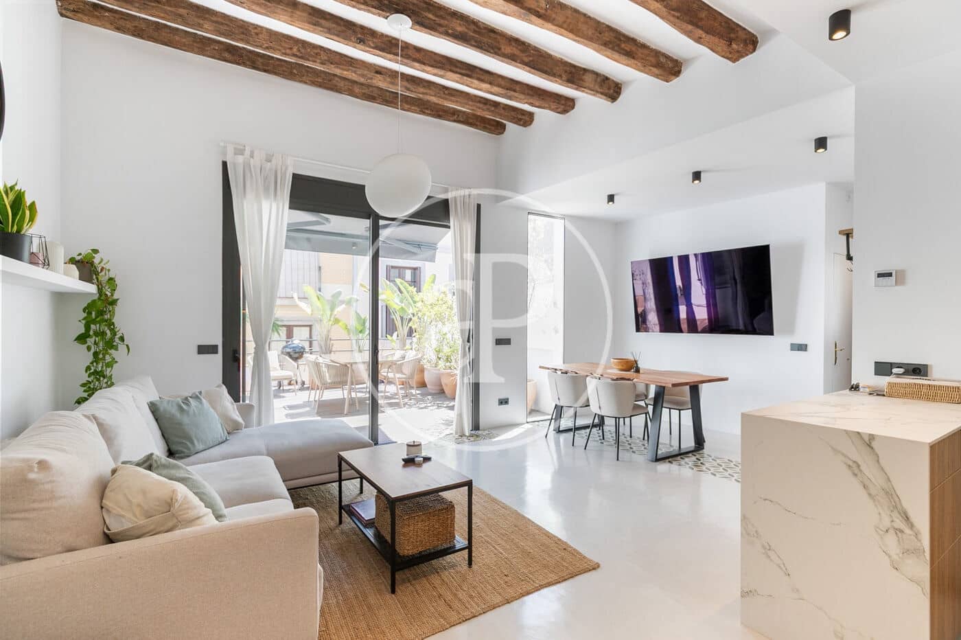 2 soverom Leilighet til leie i Barcelona by - € 2 500 (Ref: 9220229)