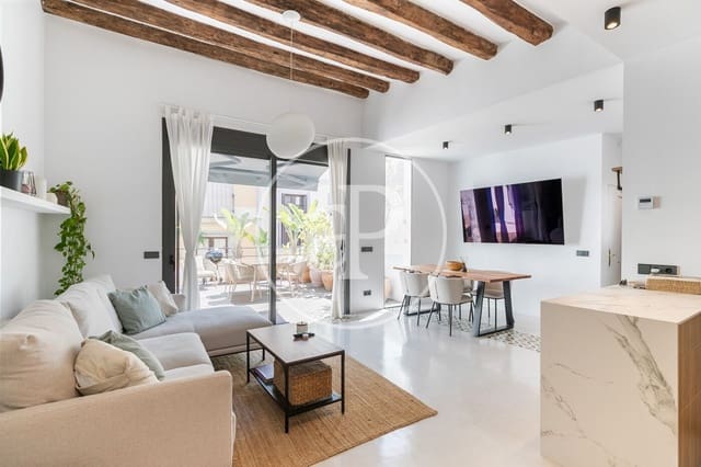 2 soverom Leilighet til leie i Sant Pere, Santa Caterina i La Ribera, Barcelona by - € 2 500 (Ref: 9220229)