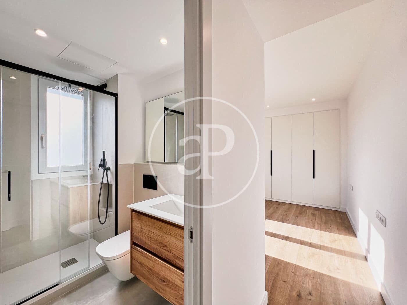 3 soveværelse Lejlighed til salg i L'Hospitalet de Llobregat - € 550.000 (Ref: 9220232)