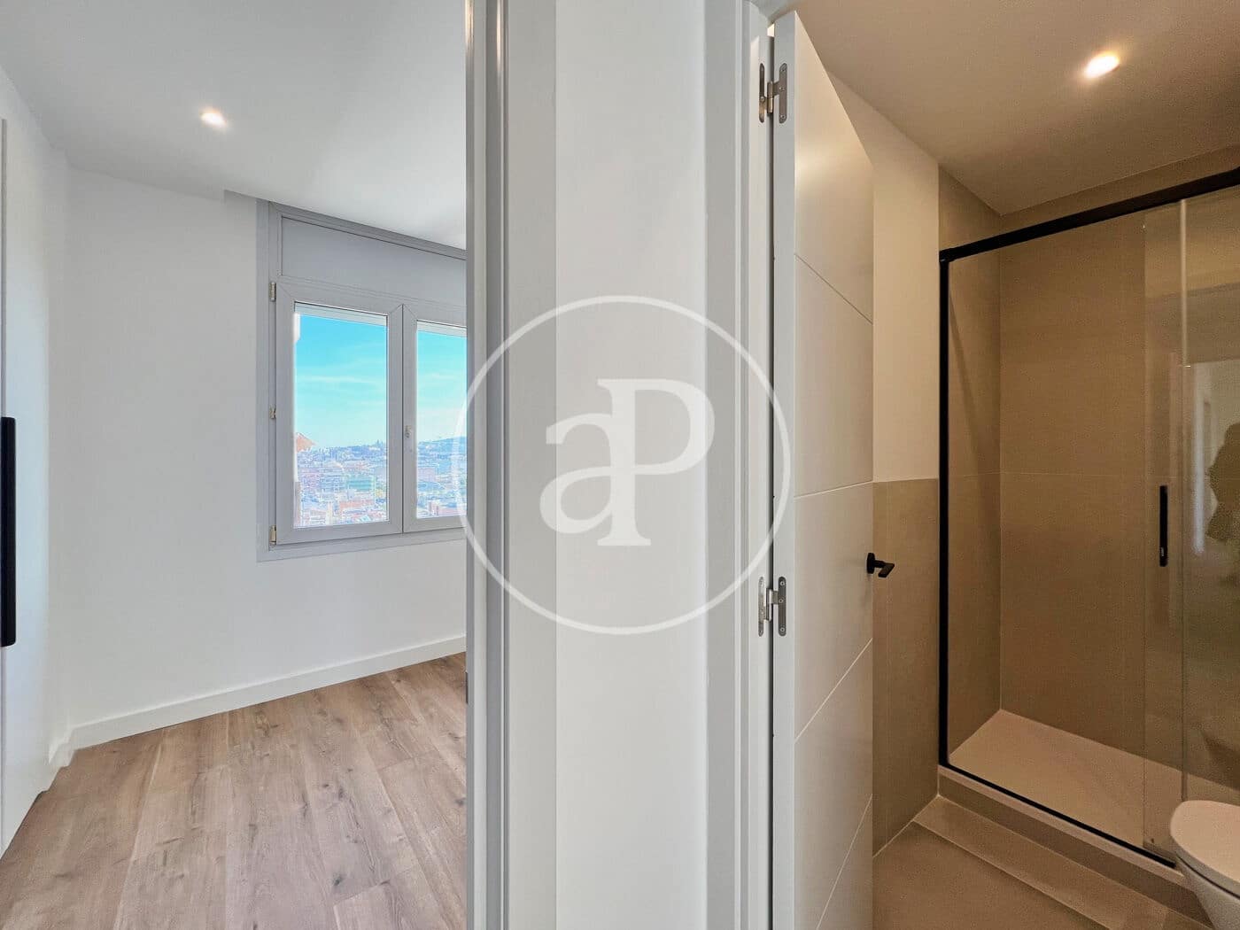 3 soveværelse Lejlighed til salg i L'Hospitalet de Llobregat - € 550.000 (Ref: 9220232)