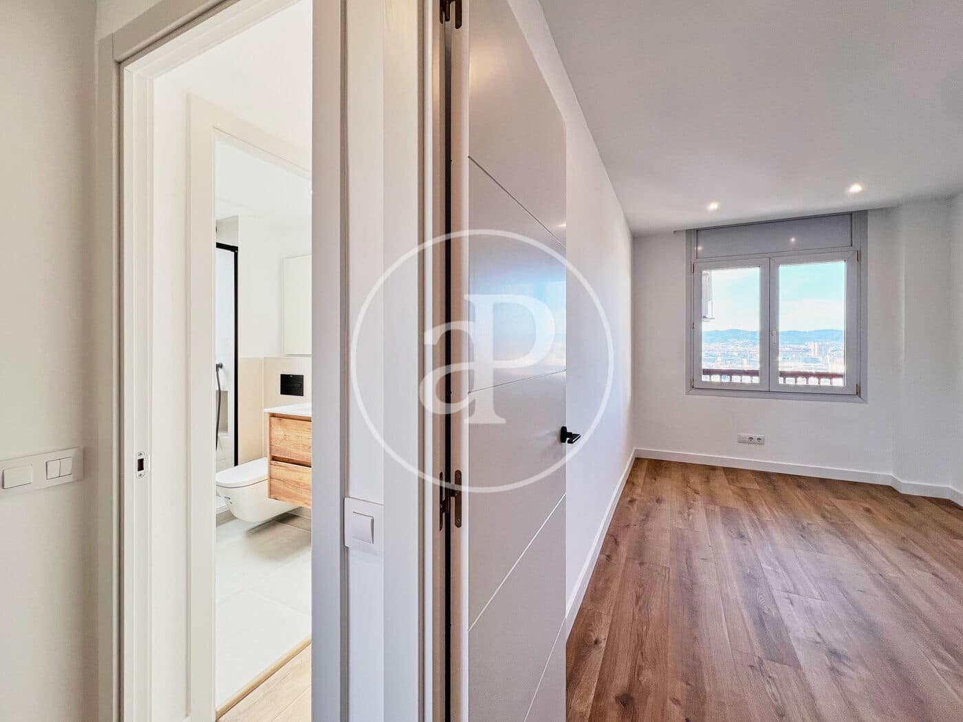 3 soveværelse Lejlighed til salg i L'Hospitalet de Llobregat - € 550.000 (Ref: 9220232)