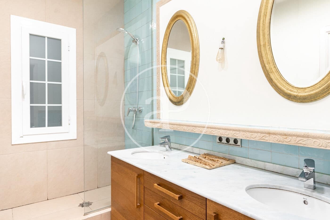 5 soverom Leilighet til leie i Barcelona by - € 6 500 (Ref: 9220234)